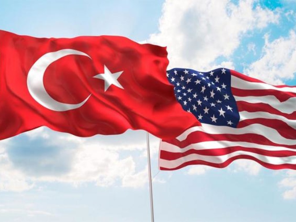 США пригрозили Турции санкциями из-за зенитных ракетных систем С-400