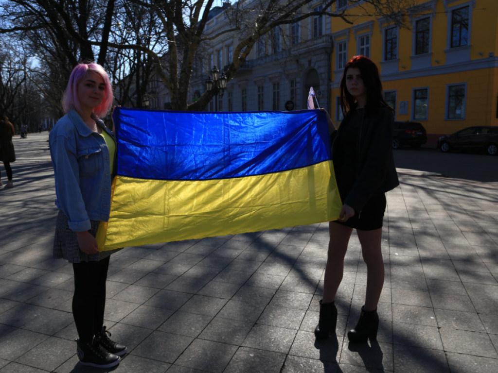 В Одессе прошел марш феминисток (ФОТО)