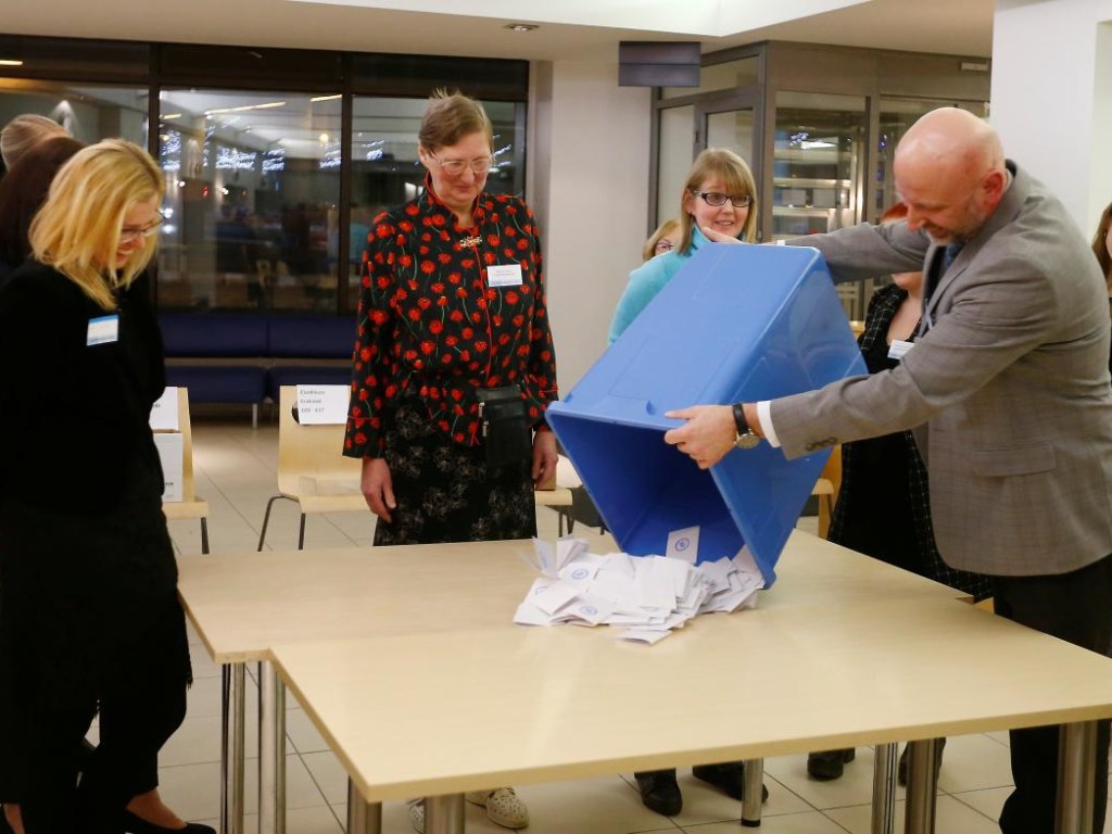 Почему на парламентских выборах в Эстонии победили правые радикалы?