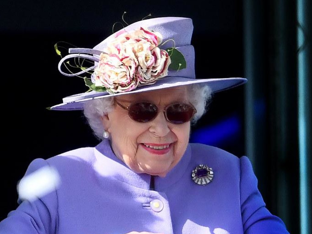 92-летняя королева Великобритании завела свою страницу в Instagram