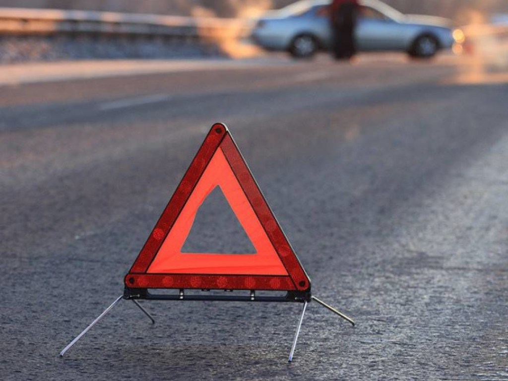 Топ-чиновник попал в ДТП во время проверки состояния дорог Закарпатья
