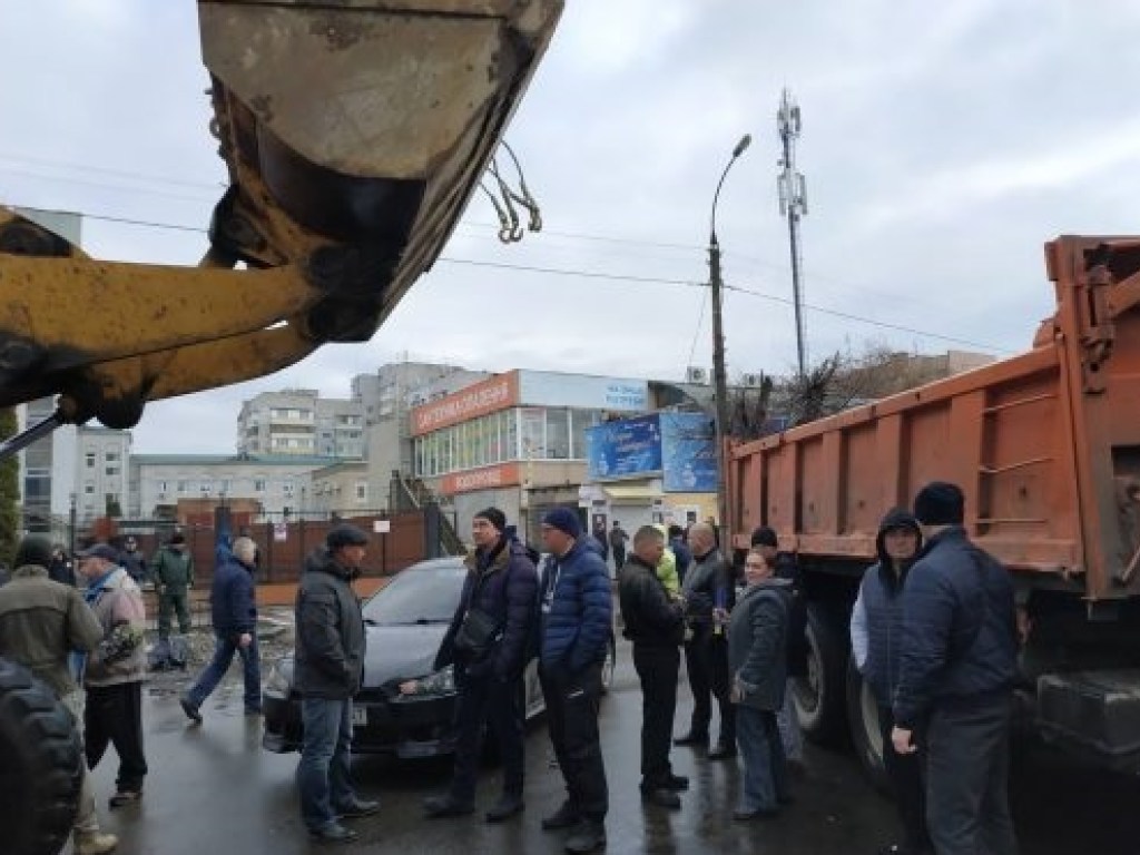 В Черкассах на митинг вышли предприниматели (ФОТО)