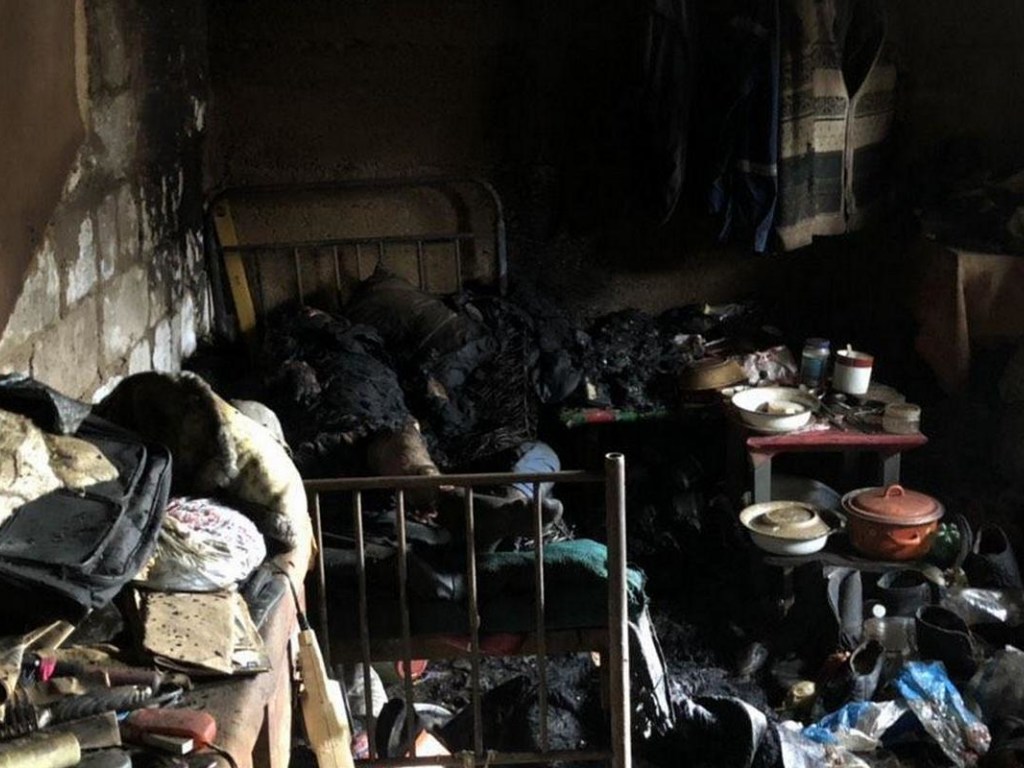 Соседи не успели спасти: в Днепре мужчина заживо сгорел в своем доме (ФОТО)