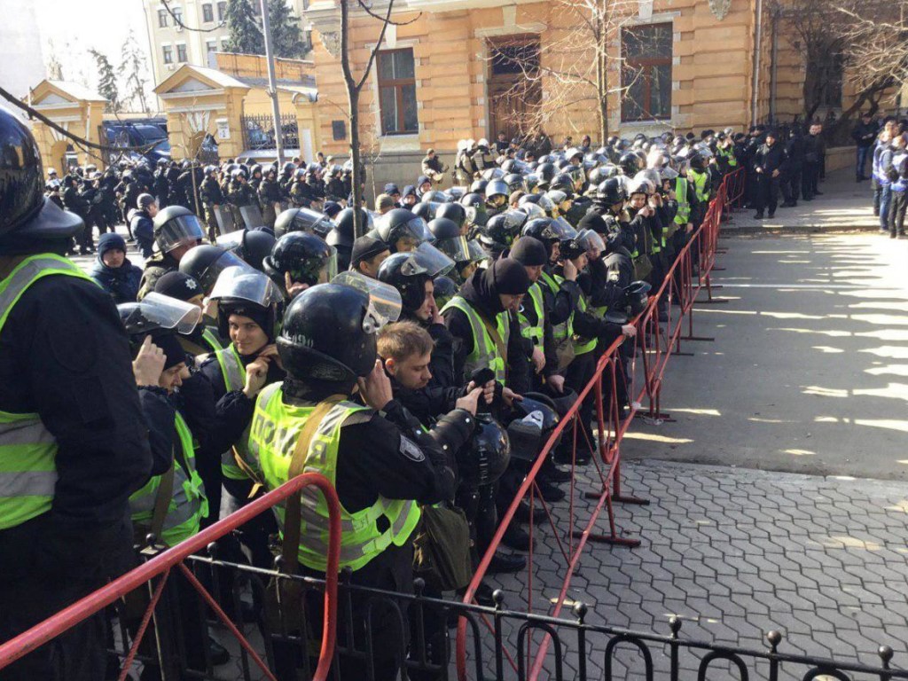 В «Нацкорпусе» заявили бессрочности протестных акций в случае пробуксовки расследования хищений в «оборонке»