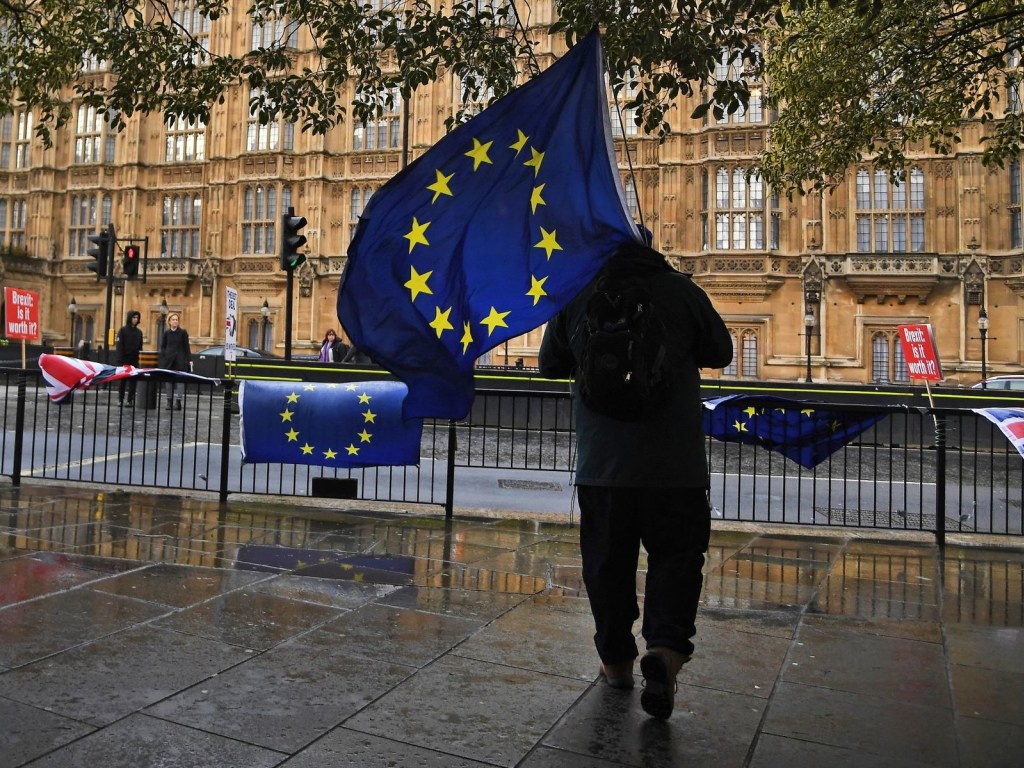 Британский парламент проголосует за выход из Евросоюза без сделки