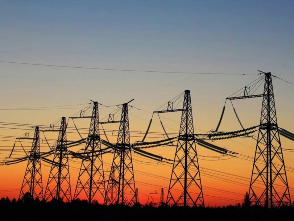 Предприятия Ахметова продают электричество Украине на 50% дороже, чем Венгрии