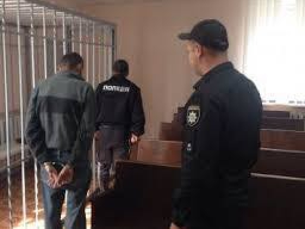 Насиловал, снимал на видео и пытался шантажировать: на Киевщине на 8 лет осудили преступника (ФОТО)
