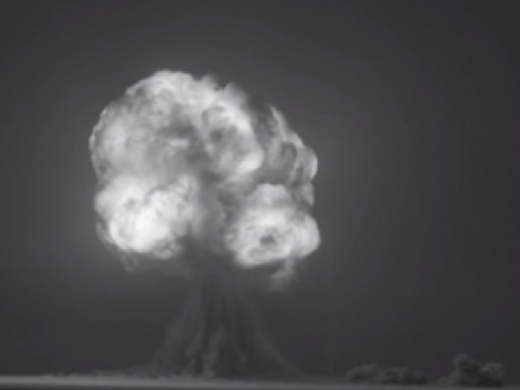 В Сеть попало отреставрированное видео первого ядерного взрыва