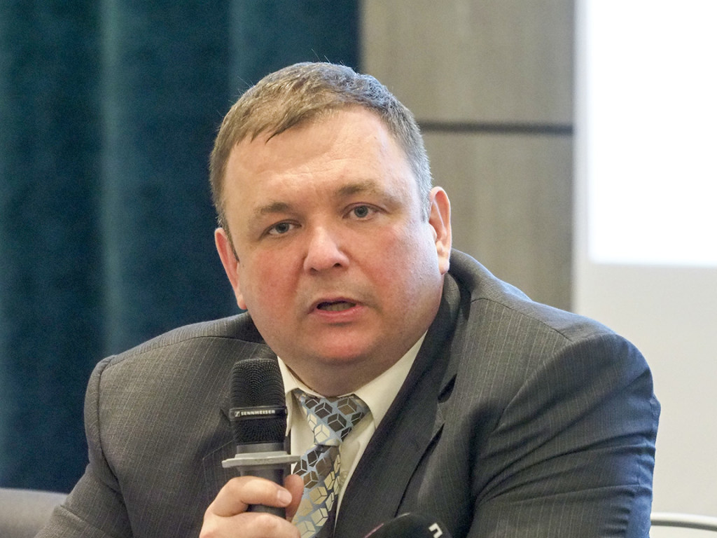 Глава Конституционного суда  Шевчук уйдет в отставку  после проигрыша Порошенко на выборах – политолог