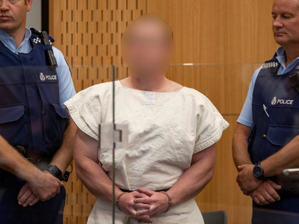 Кровавый теракт в Новой Зеландии: Премьер-министр узнал об атаке за несколько минут до нее