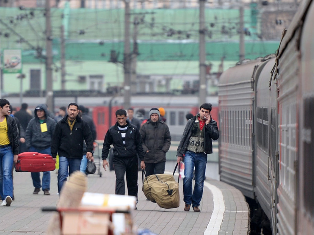 Украина превратилась в транзитный пункт для мигрантов &#8212; политолог