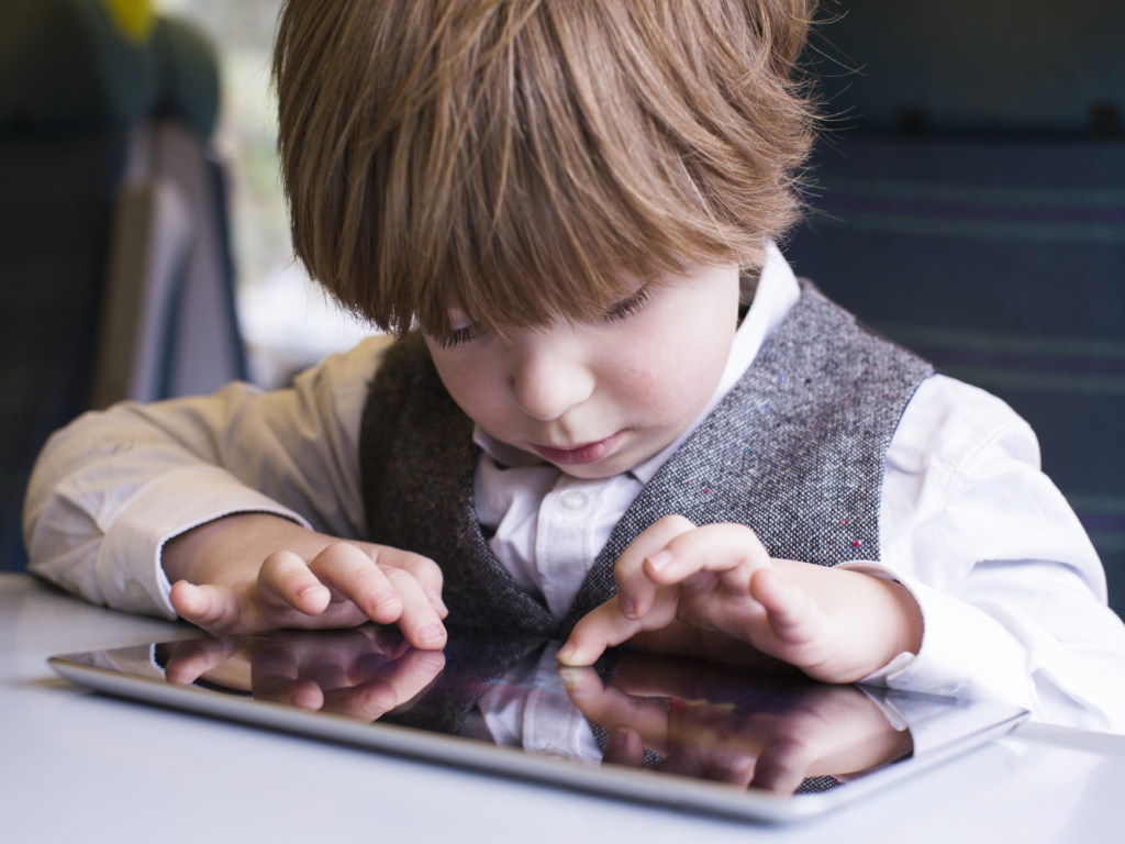 Пустите детей на уроки: родители призвали не наказывать опоздавших школьников играми в интернете