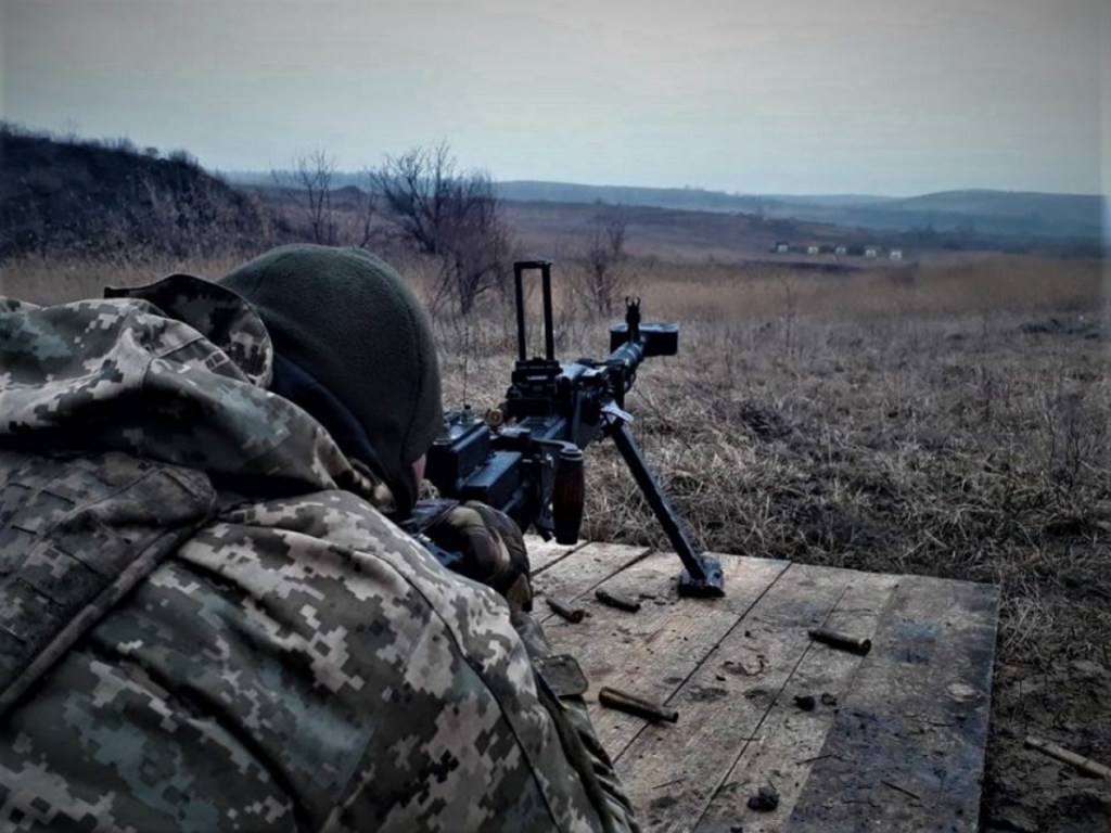 За сутки силы ООС на Донбассе обстреляли 7 раз – штаб