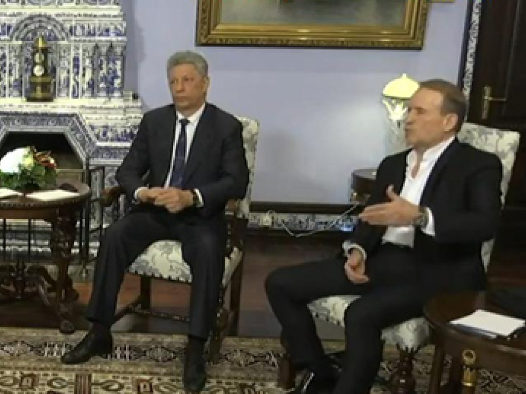 Бойко и Медведчук призвали восстановить торгово-экономические отношения между РФ и Украиной