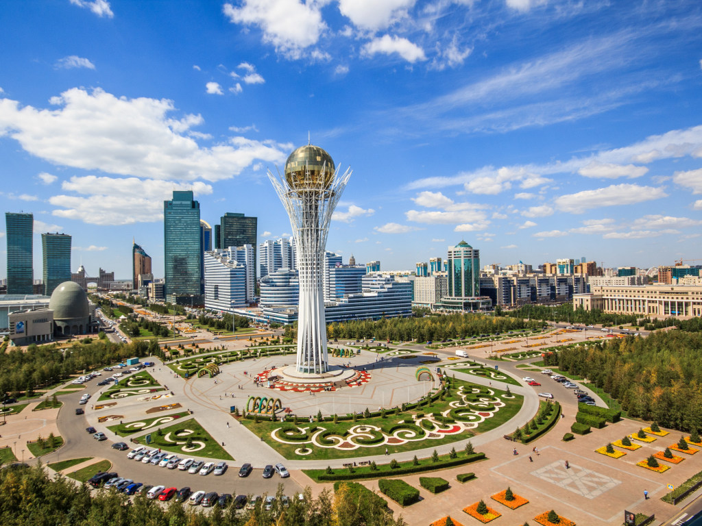 Столица Казахстана официально получила новое название