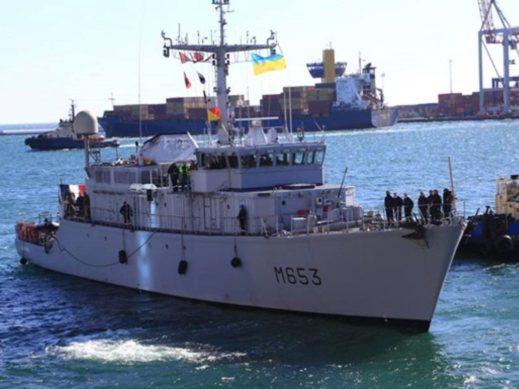 В порт Одессы прибыл минный тральщик НАТО