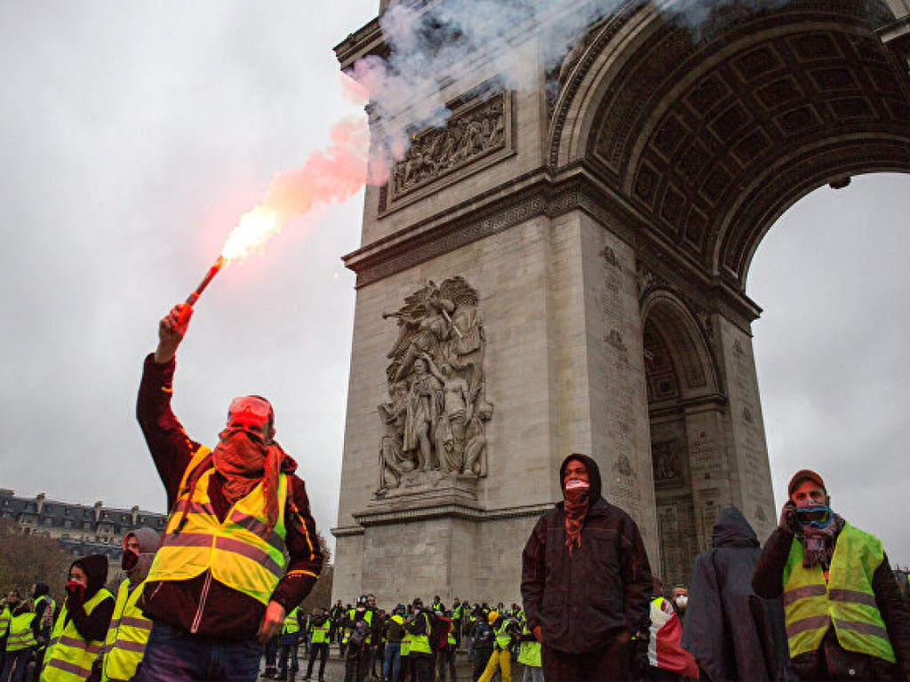 Протесты «желтых жилетов» во Франции: суды вынесли приговоры 2000 протестующим