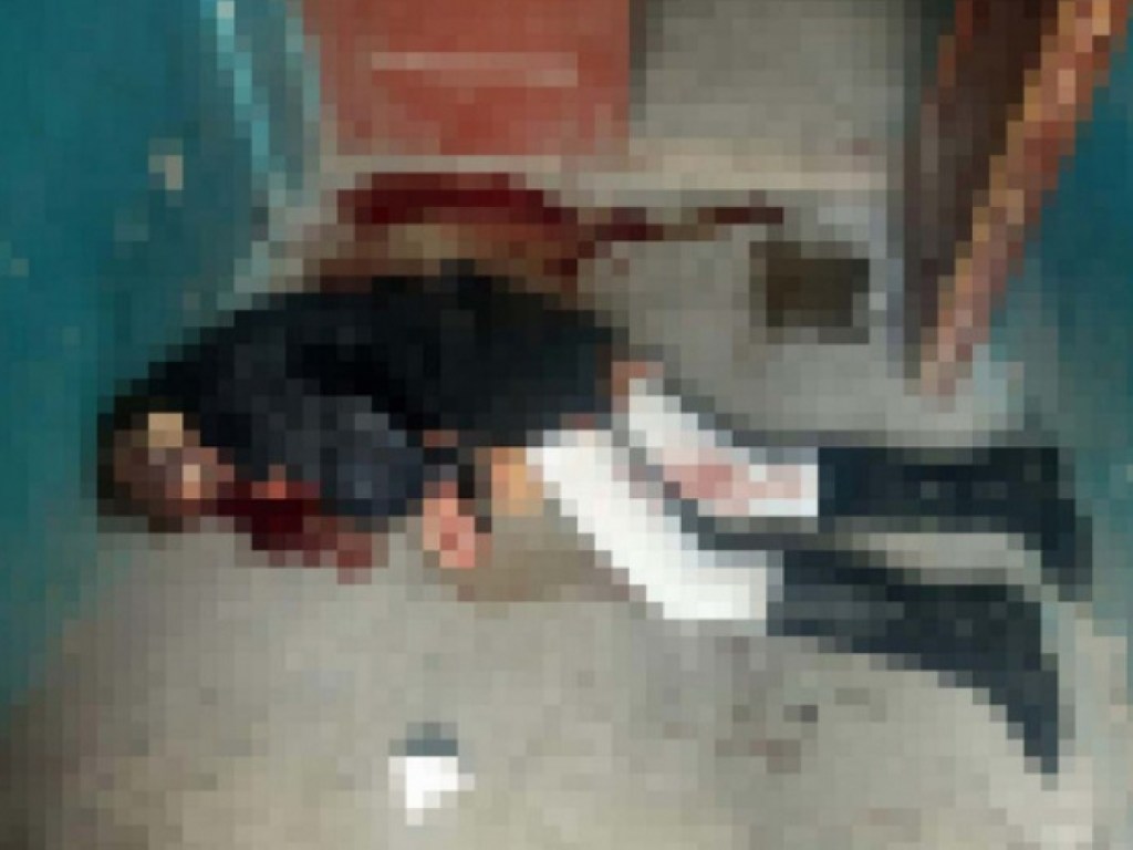 В Запорожье в подъезде нашли мертвую девушку с проломленной головой