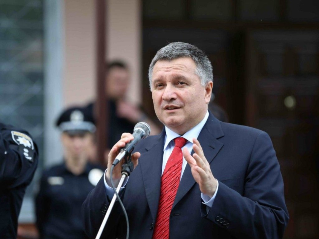 Если Порошенко переизберётся на второй срок, то он не сможет добиться отставки Авакова – эксперт