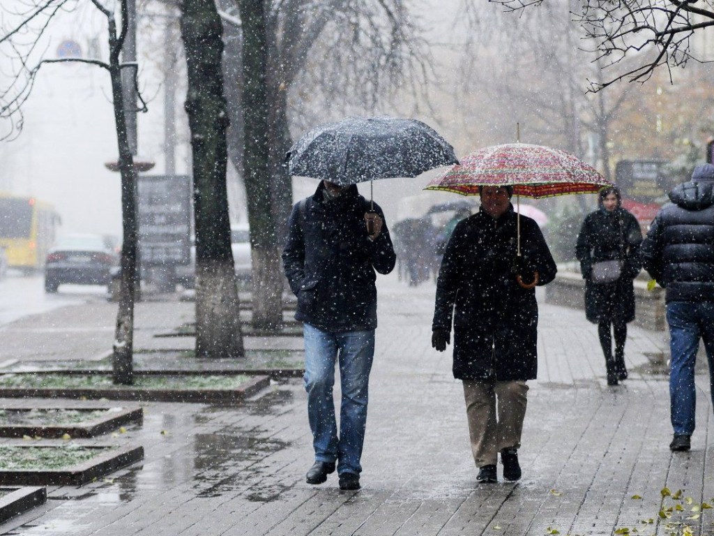 Прогноз погоды в Украине на 27 марта: Ожидается мокрый снег, ветер и дождь