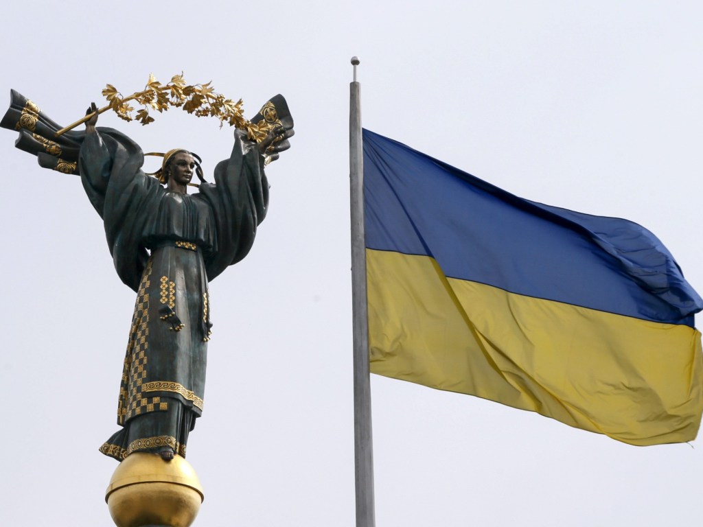 Эксперт: Рейтинг Украины стремительно падает вниз – к уровню Сирии и странам с активными боевыми действиями