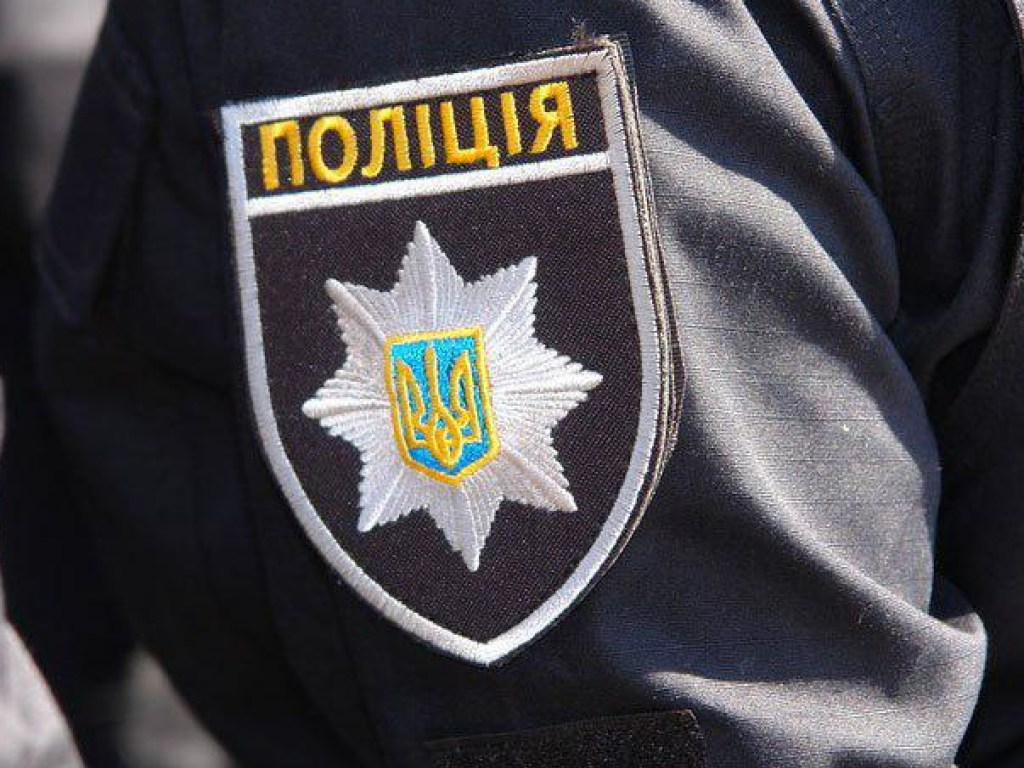 В Николаеве на автовокзале пассажир-безбилетник подрался с полицейским