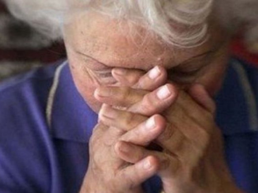 Не успела проголосовать: в Запорожье пенсионерка умерла за полчаса до прихода комиссии