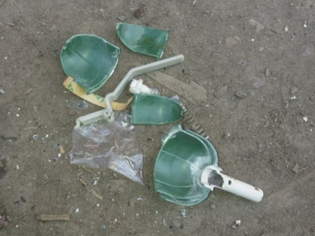 В Запорожской области во двор местным жителям бросили гранату (ФОТО)