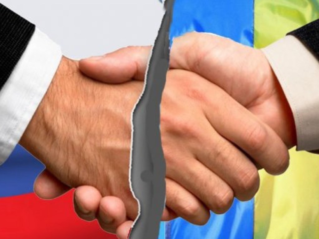 Договор о дружбе Украины с Россией утратил силу