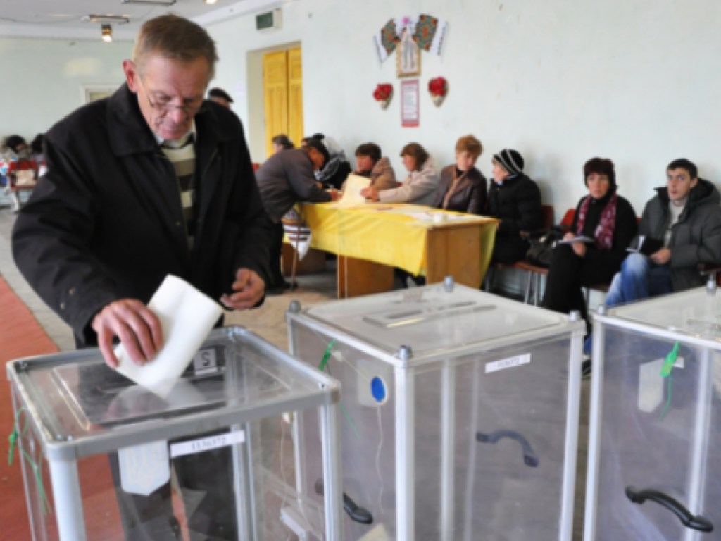 Выборы-2019: в Мелитополе во время подсчета голосов члены избиркомов падали в обморок