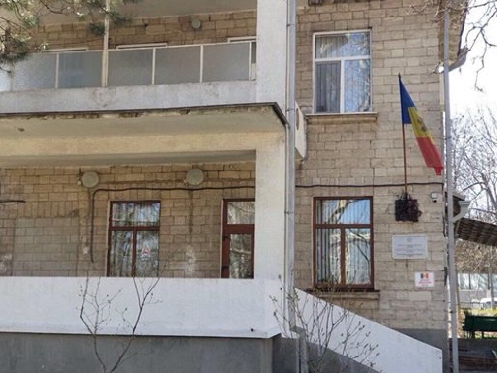В консульстве Молдовы в Одессе проходят обыски (ФОТО)