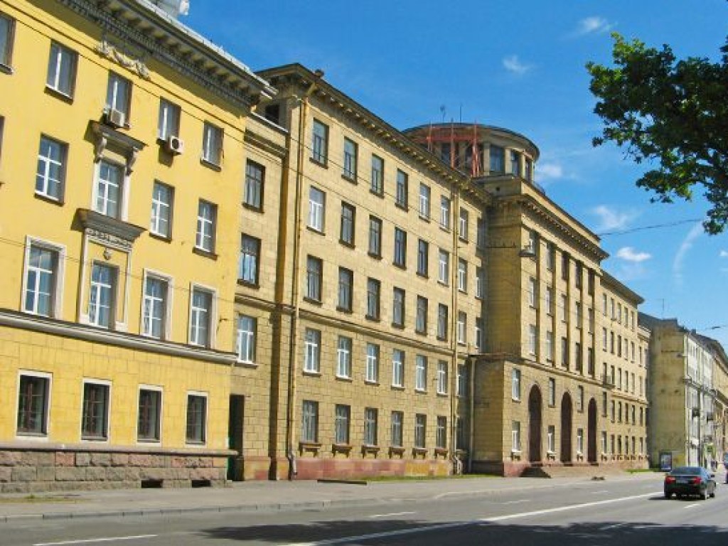 Названа причина взрыва в академии Санкт-Петербурга