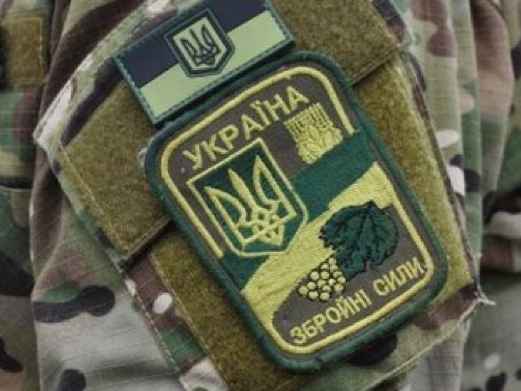 За сутки боевики 15 раз обстреляли позиции ВСУ на Донбассе – штаб ООС