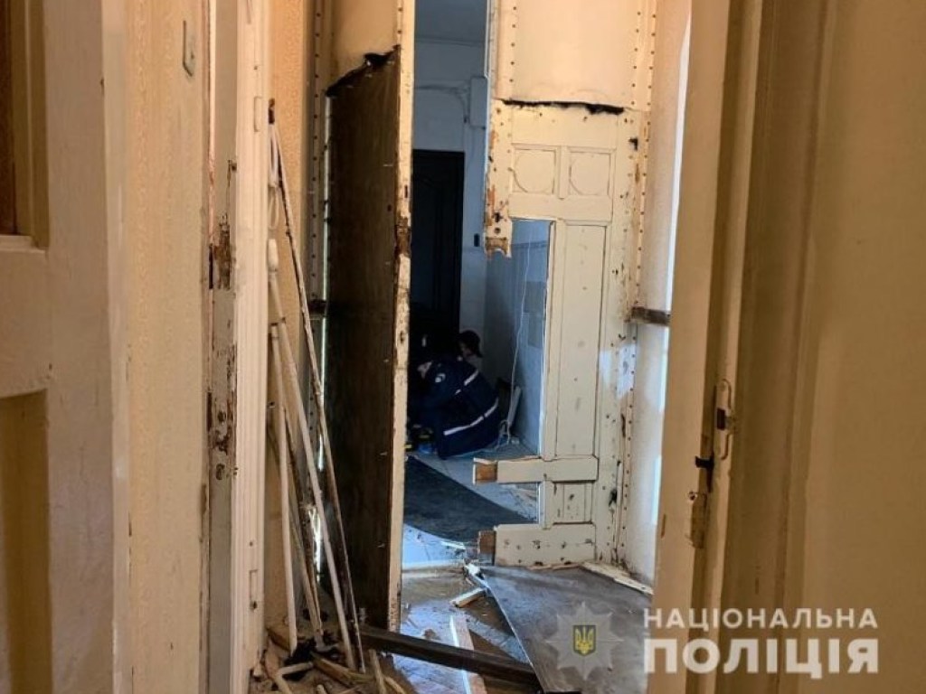 Кровавая расправа в центре Киева: в полиции рассказали детали ЧП (ФОТО, ВИДЕО)