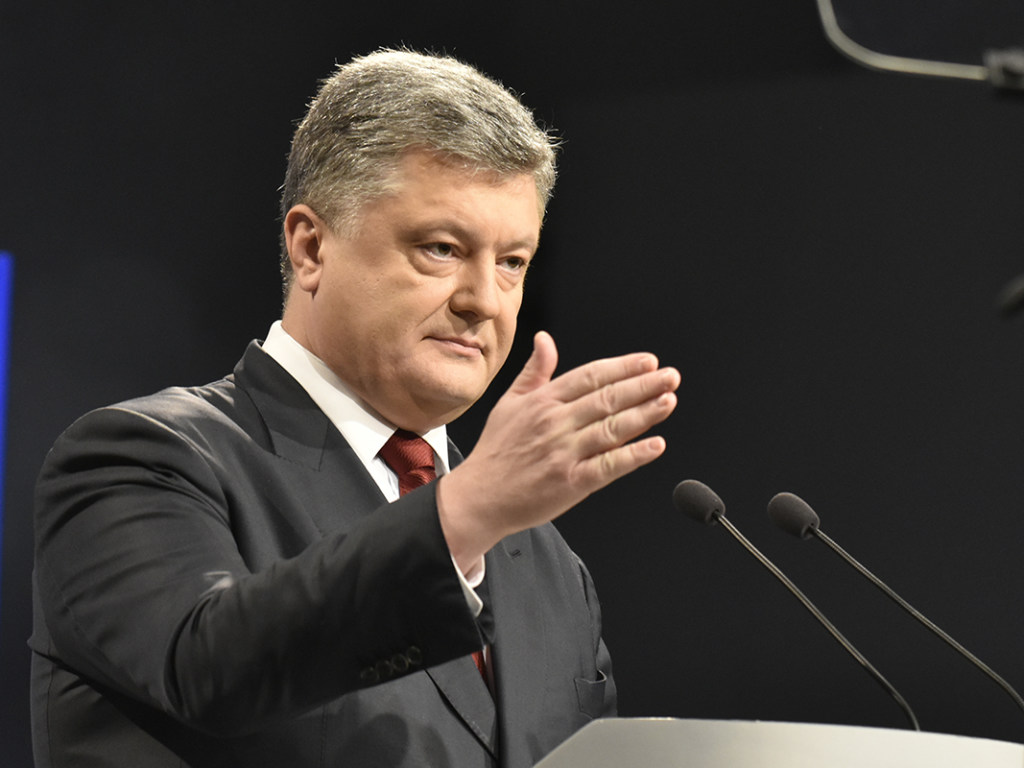 Порошенко вызвал Зеленского на дебаты на НСК «Олимпийский» 14 апреля
