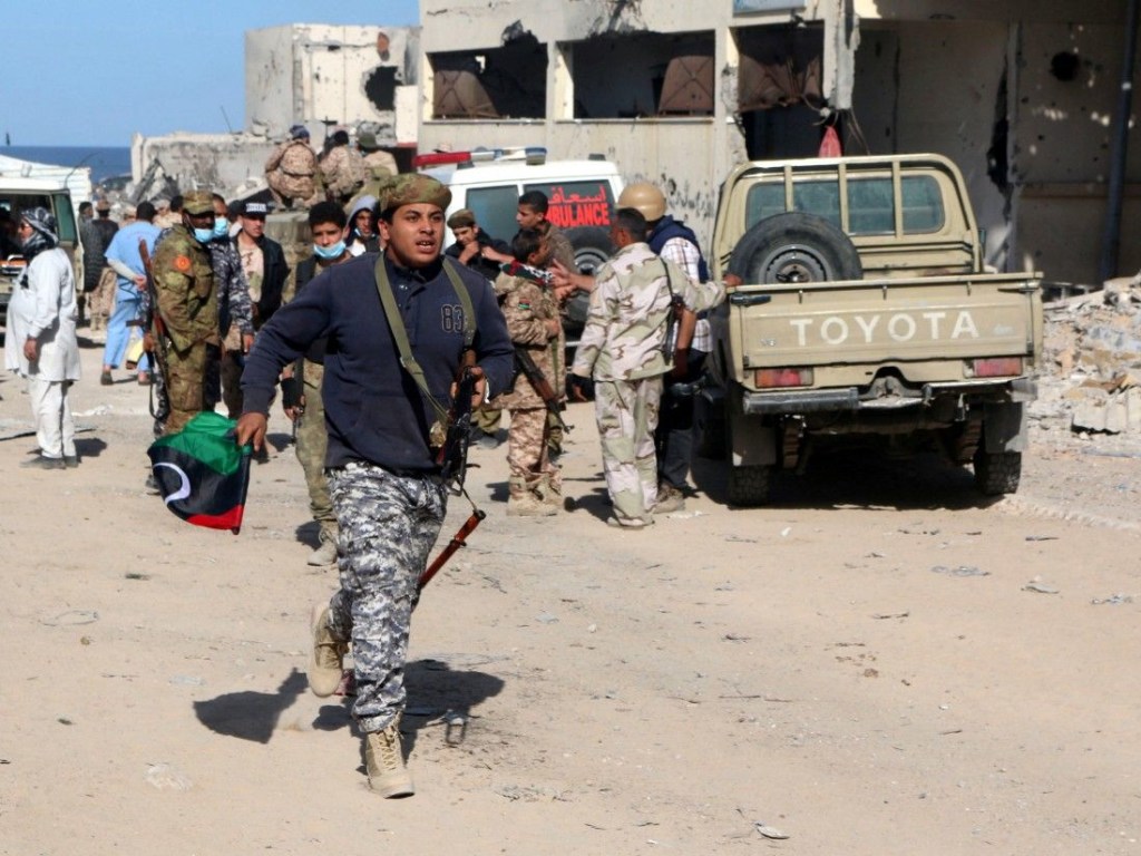 Обострение в Ливии: более 20 погибших, иностранные компании проводят эвакуацию