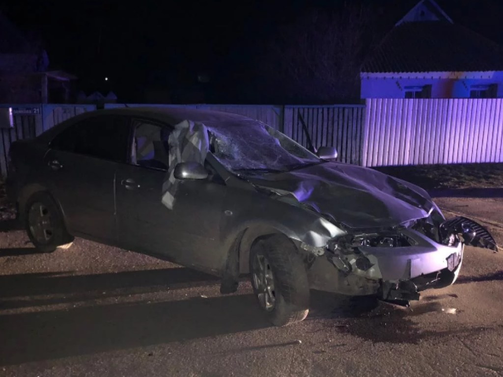 На Киевщине подросток за рулем Mazda сбил насмерть двух девушек (ФОТО)
