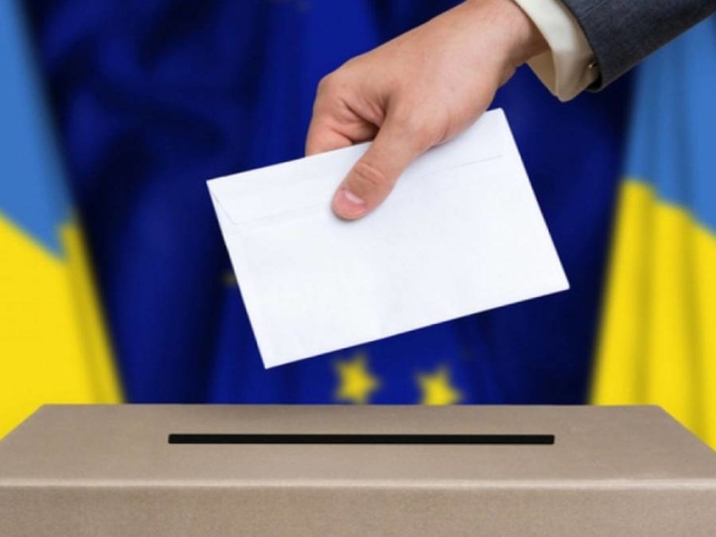 Официально: ЦИК назвала победителя первого тура выборов в Украине