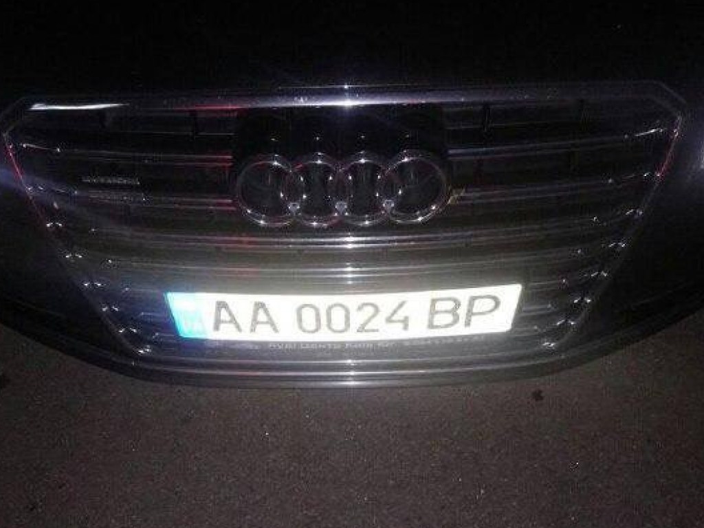 Полиция задержала экс-депутата от «Батькивщины»: пьяным сел за руль Audi (ФОТО, ВИДЕО)