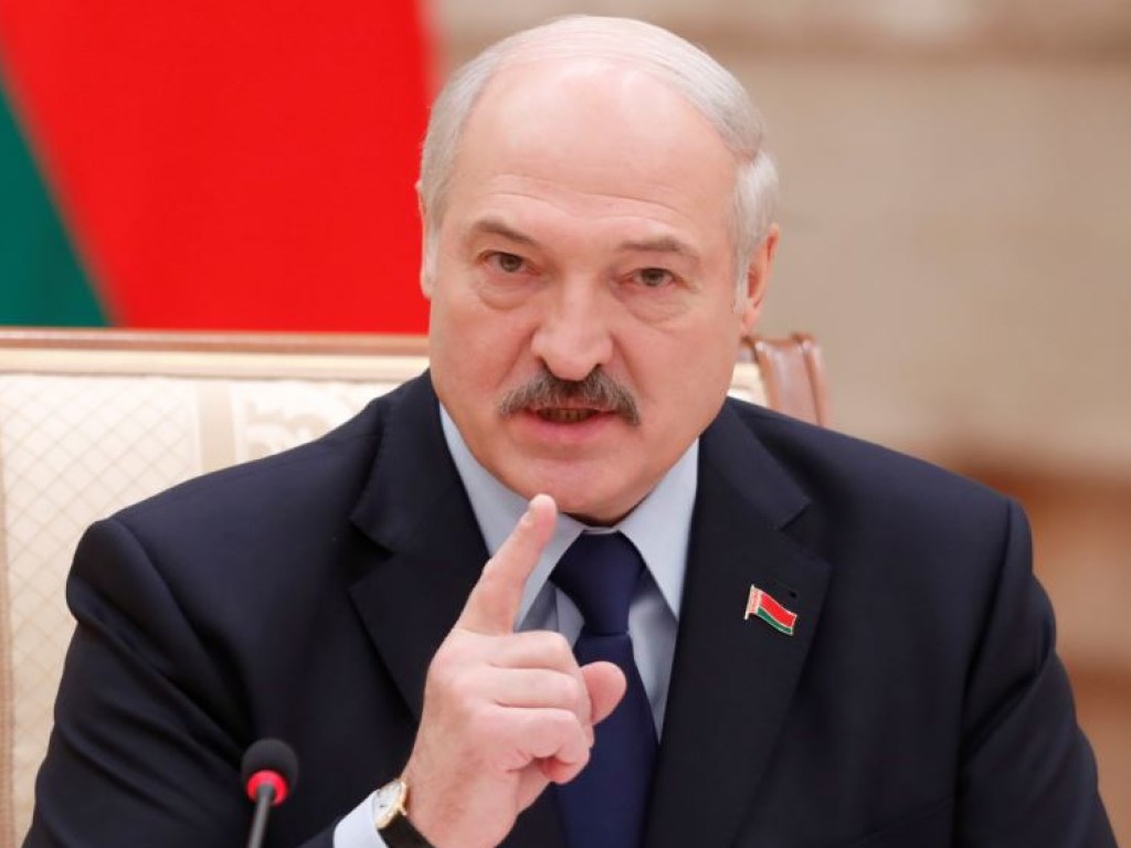 Лукашенко заявил, что президентские выборы в Украине выиграет Порошенко