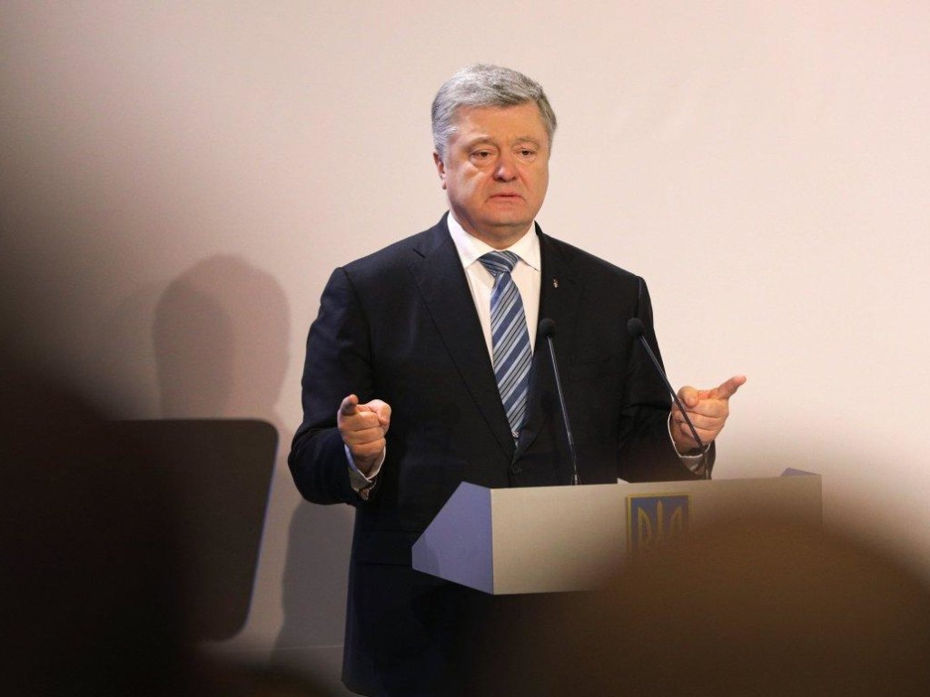 Порошенко назначил дебаты на «Олимпийском» 14 апреля на 14:14