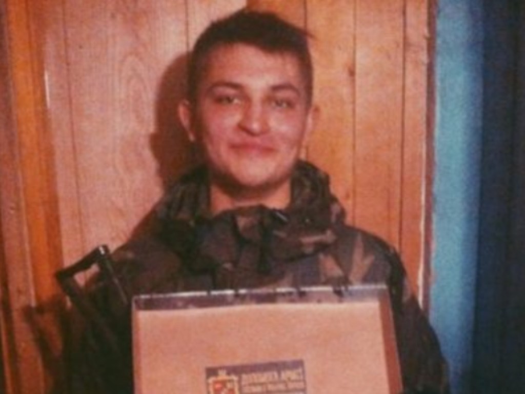 Скончался 20-летний медик-доброволец, раненный в голову на Донбассе (ФОТО)