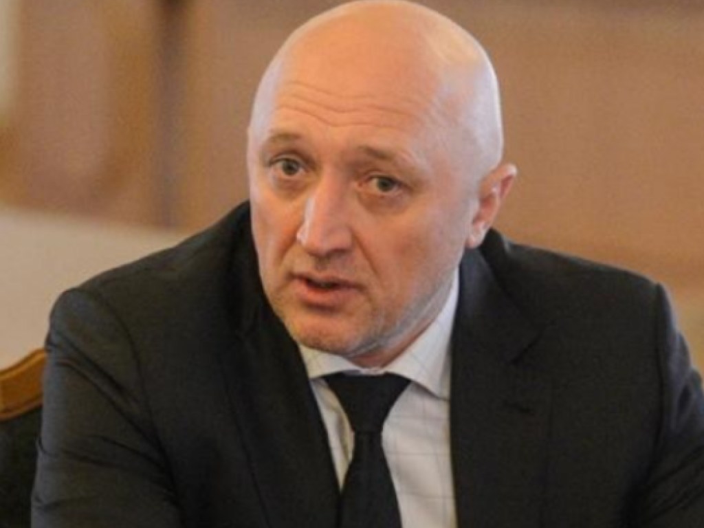 Бывший губернатор Полтавщины намерен судиться с Порошенко