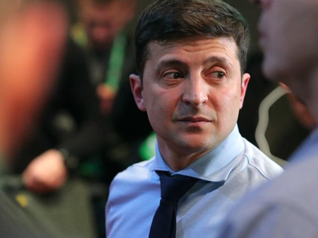 Зеленский ответил на предложение Порошенко о дебатах