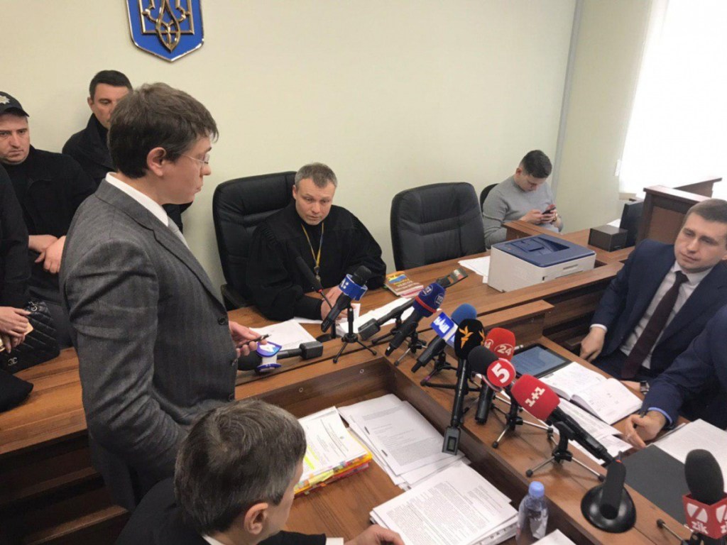 Крючков в суде заявил, что Порошенко поручил НАБУ открыть дело против него