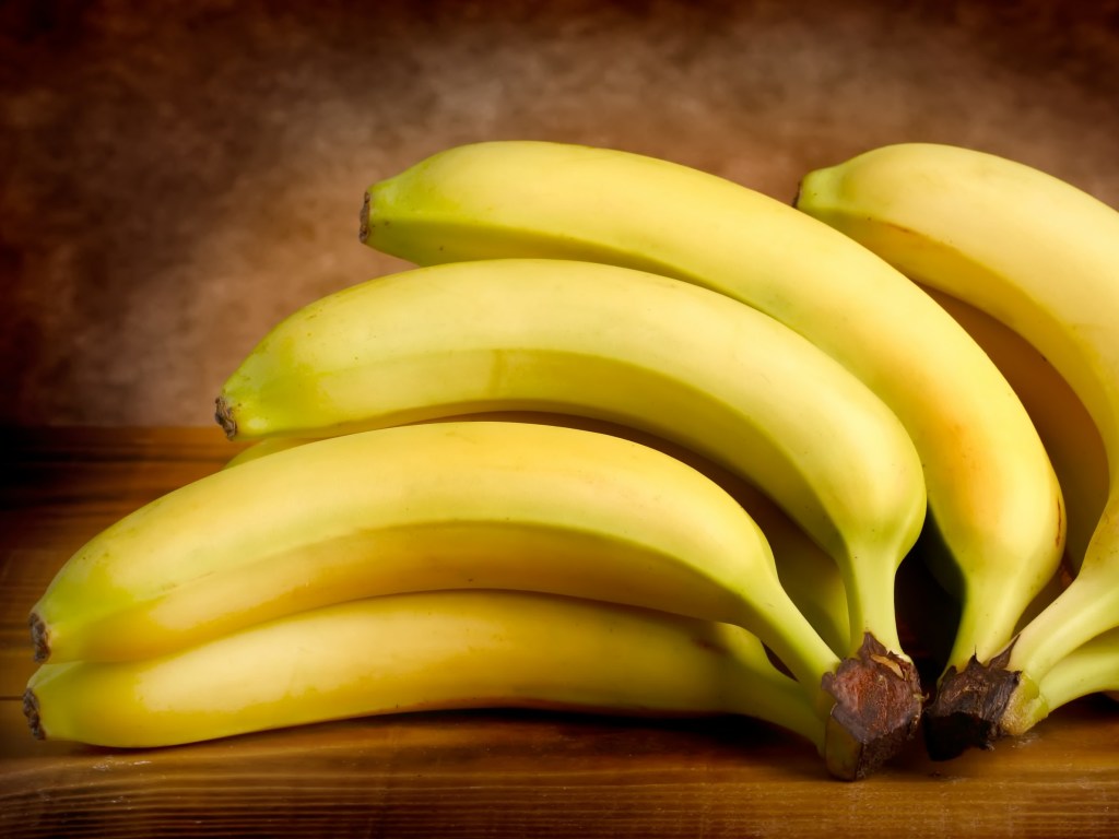 Японцы выбирают бананы: как похудеть, правильно питаясь по утрам