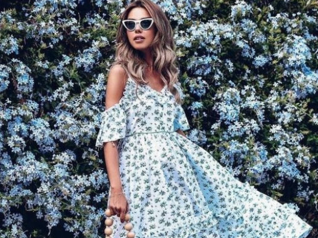 Модное лето-2019: платья в цветочек от белого до насыщенного оранжевого и зелёного цвета (ФОТО)