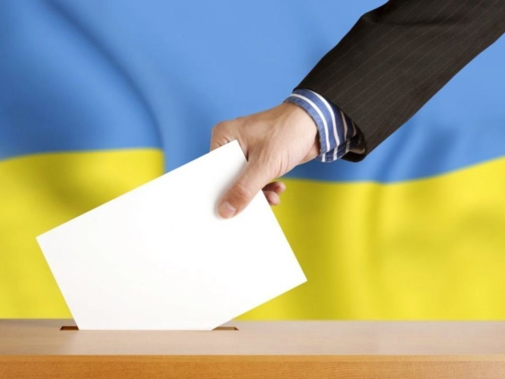 «Мыльная опера» и «цирк уродов»: что пишут российские СМИ о выборах в Украине