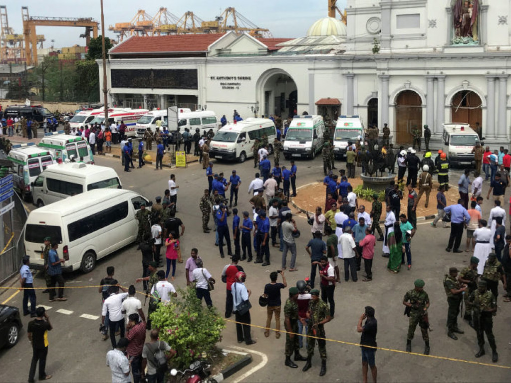 Взрывы на Шри-Ланке: задержаны 7 человек
