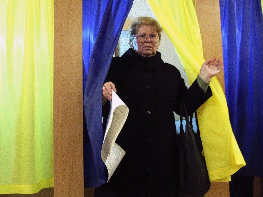 В Николаеве избирателей испугал экзитпол: Вызывали полицию